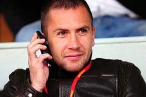 Tudor'un yardımcılığı i&ccedil;in Emre Aşık'a teklif