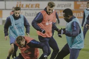 Trabzonspor'da Aytemiz Alanyaspor ma&ccedil;ı hazırlıkları başladı