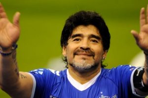 Maradona'dan Napoli'ye destek
