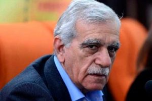 Ahmet T&uuml;rk'&uuml;n, Bah&ccedil;eli'yi ziyaretinin &ouml;n&uuml;ndeki engel kalktı