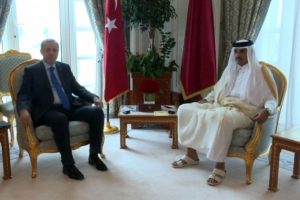 Cumhurbaşkanı Erdoğan, Katar Emiri ile g&ouml;r&uuml;şt&uuml;