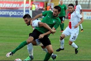 Denizlispor'da futbolculara uyarı