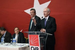 Kılı&ccedil;daroğlu İstanbul'daki Kastamonulularla bir araya geldi