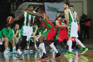 Pınar Karşıyaka yarı finale &ccedil;ıktı
