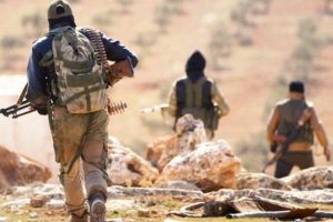 El Bab'da b&uuml;t&uuml;n telsizler sustu