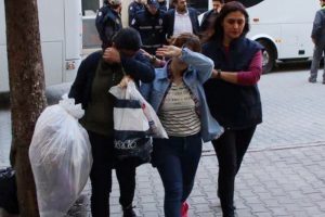 Sosyal medya operasyonunda 4 kişiye ev hapsi