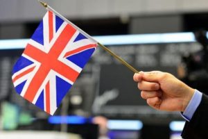 Brexit, hem AB hem de Birleşik Krallık'ı olumsuz etkiler
