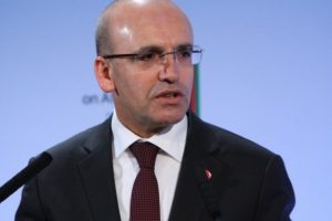 Bakan Şimşek: S&uuml;rd&uuml;r&uuml;lebilir ekonomi i&ccedil;in turizm &ccedil;ok &ouml;nemli