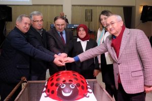 Bursa Uğur B&ouml;ceği K&uuml;lt&uuml;r Merkezi kuruluşunu kutladı