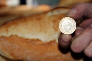 Fırıncıların başı 'sahte 1 lira' ile dertte