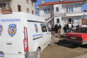 Karı-koca soba dumanından zehirlenerek vefat etti