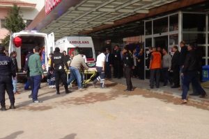 Yaralanan 19 &Ouml;SO askeri Kilis'e getirildi