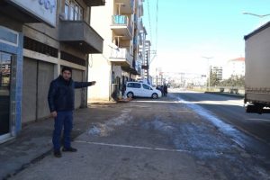 Bu yolda kaza 'geliyorum' diyor