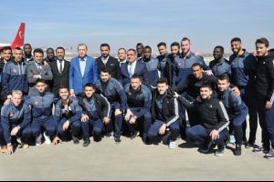 Erdoğan Ben Hatira'yı kırmadı!