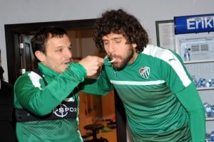 Bursaspor, Kasımpaşa ma&ccedil;ı hazırlıklarına başladı