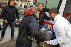 Bursa'da trafik kazası! 1,5 yaşındaki &ccedil;ocuk yaralandı