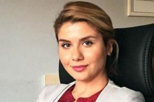 Avukat, m&uuml;vekkilini son anda kurtardı!