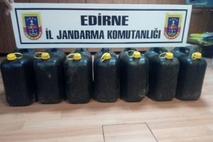 Edirne'de 330 bin TL'lik eroin hammaddesi ele ge&ccedil;irildi