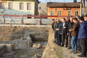 AK Parti Bursa Milletvekili Efkan Ala İznik'e hayran kaldı