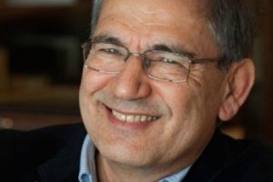 Orhan Pamuk'a şeref doktorası