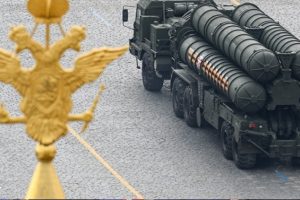 'Rusya ve T&uuml;rkiye, S-400 i&ccedil;in g&ouml;r&uuml;ş&uuml;yor'