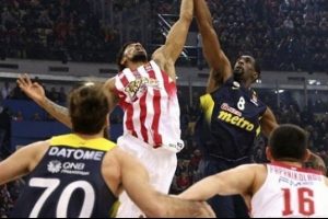 Fenerbah&ccedil;e - Olympiakos ma&ccedil;ına yoğun ilgi