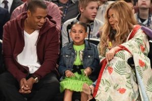 Beyonce t&uuml;m dikkatiyle All Star'ı izledi