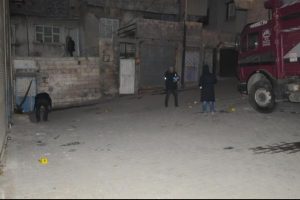 Gaziantep'te iki aile arasında kavga: 1 &ouml;l&uuml;, 2 yaralı