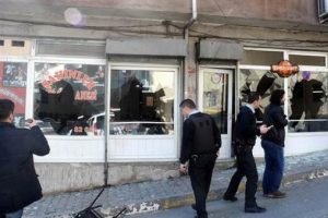 İstanbul'da kahvehaneye silahlı saldırı!