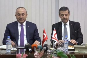 KKTC Başbakanı &Ccedil;avuşoğlu'nu kabul etti