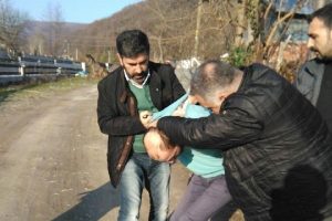 Adapazarı'nda 4 gen&ccedil; kıza cinsel saldırıda bulunan servis şof&ouml;r&uuml; yakalandı