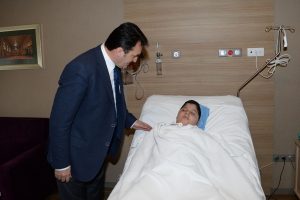 Bursa Osmangazi Belediye Başkanı'ndan ge&ccedil;miş olsun ziyareti