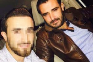 &Ouml;ld&uuml;rmeden &ouml;nce arkadaşıyla selfie &ccedil;ekmiş!