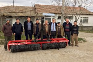 Bursa Karacabey Ziraat Odası'ndan mısır baskı makinesi desteği