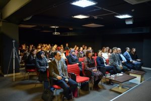 Bursa'da sağlık &ccedil;alışanlarına hastalıkta beslenmenin &ouml;nemi anlatıldı