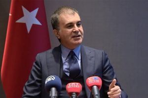 &Ouml;mer &Ccedil;elik AB'yi eleştirdi