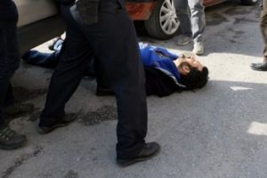Adliyeden ka&ccedil;an cezaevi firarisini &ccedil;elme yakalattı