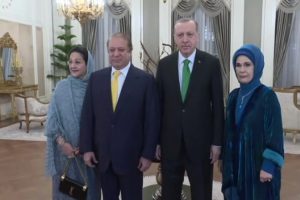 Erdoğan, Pakistan Başbakanı ile g&ouml;r&uuml;şt&uuml;