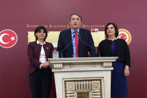 CHP Bursa Milletvekili İrgil: &Uuml;niversitelerdeki ahlaki &ccedil;&ouml;k&uuml;nt&uuml; Wikileaks belgelerinde
