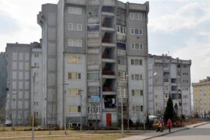 Asans&ouml;rleri m&uuml;h&uuml;rlenen engelliler 8 aydır dışarı &ccedil;ıkamıyor