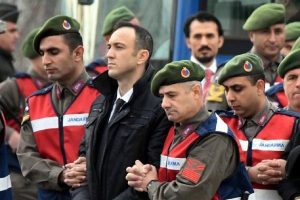 Darbeci Y&uuml;zbaşı Sagun: Cumhurbaşkanını alacağımız bize s&ouml;ylendi
