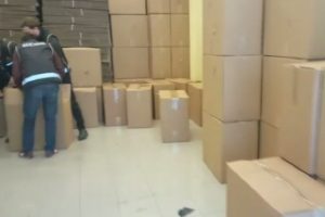 İstanbul'da 76 bin paket ka&ccedil;ak sigara yakalandı