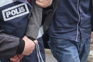 Bursa merkezli FET&Ouml;/PDY operasyonu: 2 kişi tutuklandı