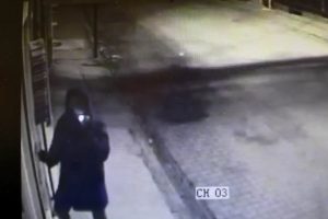 Sivas'ta hırsızın rahat tavırları pes dedirtti