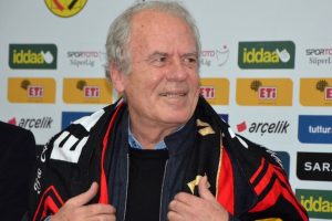 Mustafa Denizli ilk ma&ccedil;ına &ccedil;ıkacak