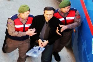 Cumhurbaşkanına suikast girişimi davası ertelendi