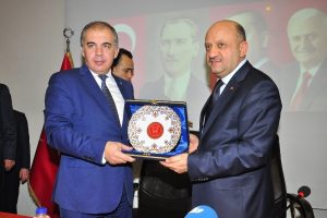 Fikri Işık: "T&uuml;rkiye'de parlamenter sistemi tıkayan CHP'dir"