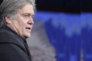 Trump-medya 'kavgasına' Steve Bannon da katıldı