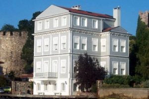 İn&ouml;n&uuml;'n&uuml;n yalısı bir kez daha icradan satılıyor