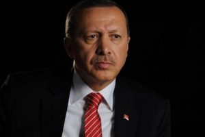 Erdoğan'dan eski bakan ve vekillere s&uuml;rpriz yemek, şaşırtan isim